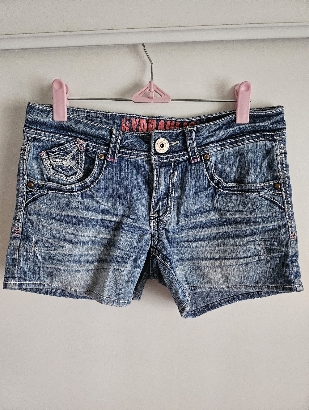 y2k Hydraulic Denim Shorts Light Wash Embroidered Women's Size 9/10 31 in waist